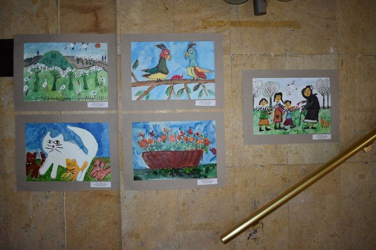 Патриотична изложба в Асеновград събра над 50 детски рисунки