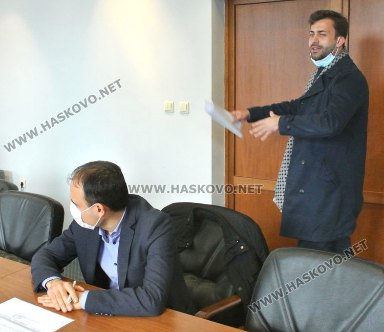 Екшън в общината: партиите не се разбраха за местата в подвижните секции в Хасково, решението-служебно