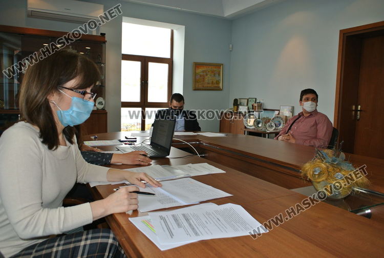 Екшън в общината: партиите не се разбраха за местата в подвижните секции в Хасково, решението-служебно