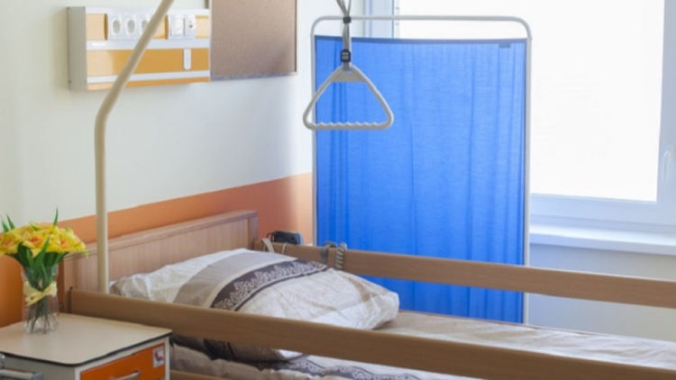 Пламна хосписа в Мадан, положителни са 4-ма от персонала и осем пациенти