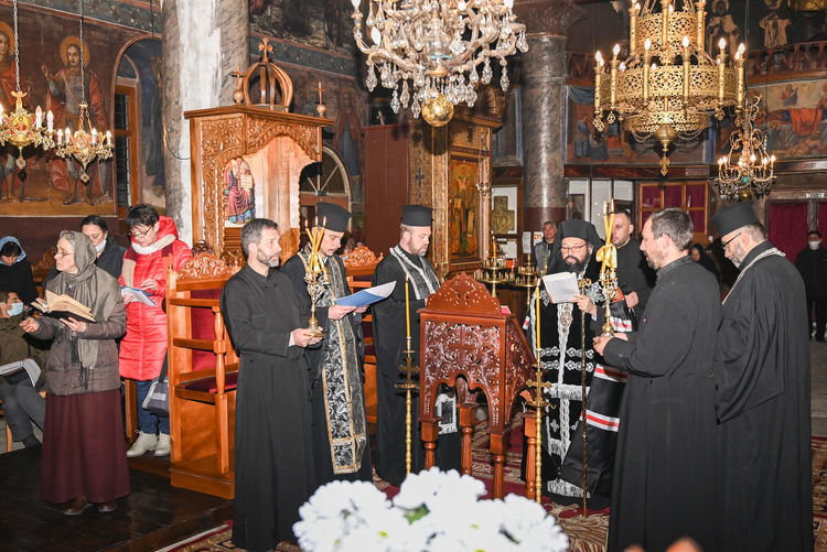 В храм &bdquo;Св. Неделя&ldquo; &ndash; &bdquo;Господи, дай ми сълзи да умия зениците на сърцето си!&ldquo;