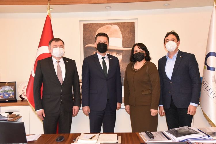 Кметовете на Момчилград и Кирково на работно посещение в Чорлу