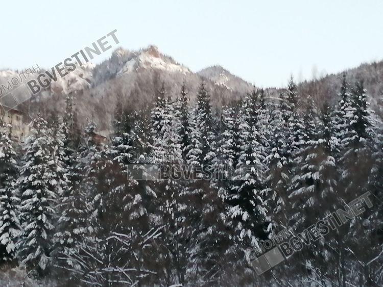 На 20 март продължава да е облачно и с валежи от сняг