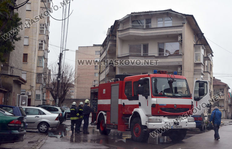 Пожар избухна в апартамент в Хасково