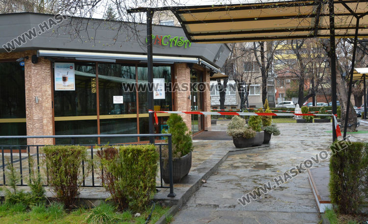 Локдаун от днес. Затвориха бизнеси и училища