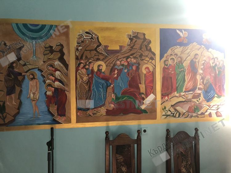 Бивша треньорка по плуване изографиса храма „Свети Спас” в Резбарци, вярва че Бог е несътворим