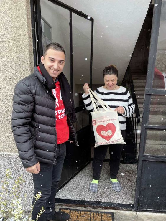  БСП за България „С грижа за майките“ в Хасково със стартов пакет за новородени