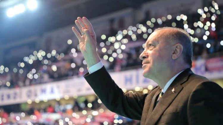 Ердоган направи промени на ключови постове в управляващата партия в Турция