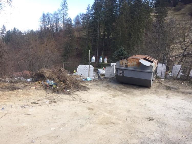 До кога пътят до райковските гробища ще е дупка до дупка