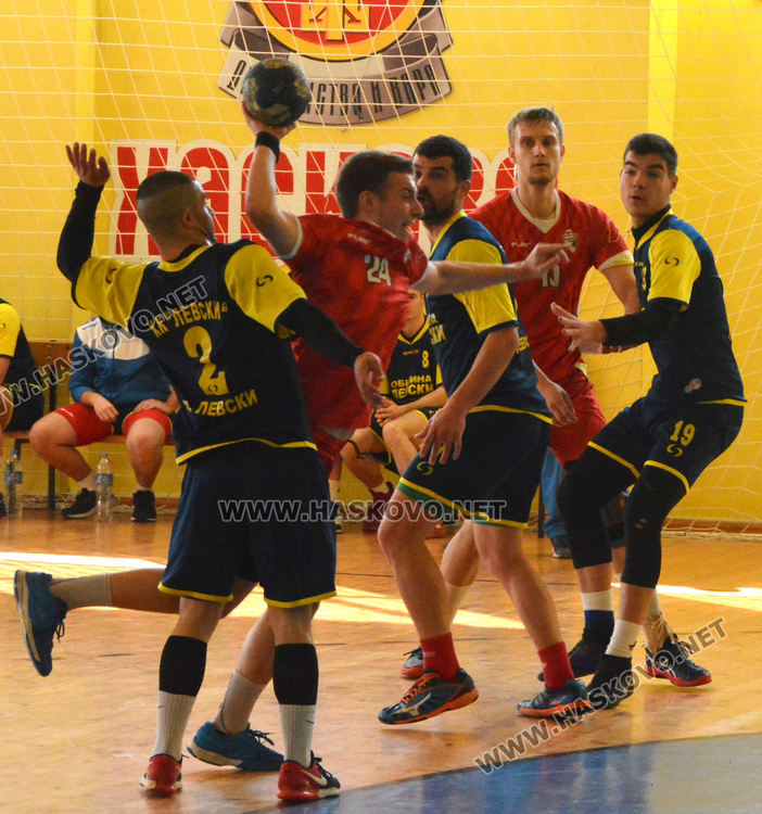 „Асти 91“ загуби от „Левски“ в домакински мач