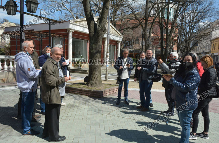 „Сърдити старчета“: Ако не гласувате, други гласуват вместо вас