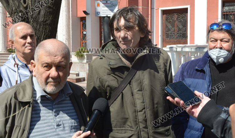 „Сърдити старчета“: Ако не гласувате, други гласуват вместо вас