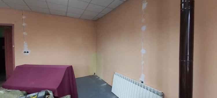 В читалището в Чепеларе отново кипят ремонти благодарение на благотворители