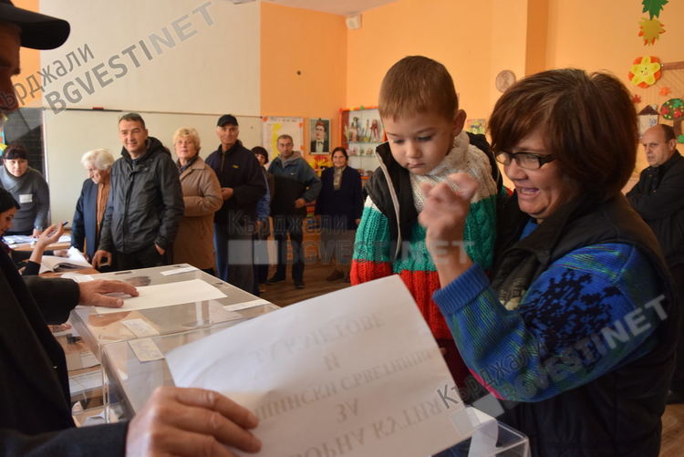 42,1% от кърджалийци искат отлагане на вота заради пандемията, сочи анкета