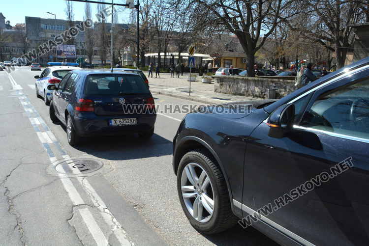 Водач пострада при катастрофа до „Лебеда“ 