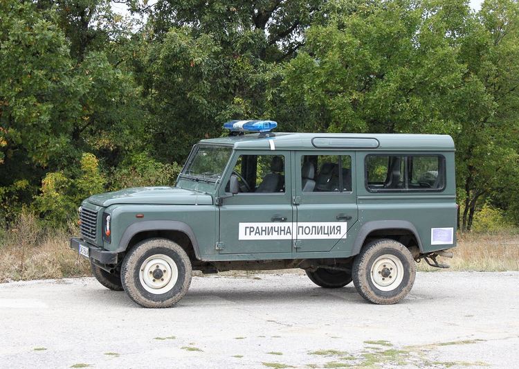 2 г. затвор за трафик на мигранти, каналджията щял да получи 2400 евро