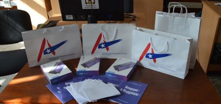 Връчиха наградите за превод в конкурса за Месеца на Америка