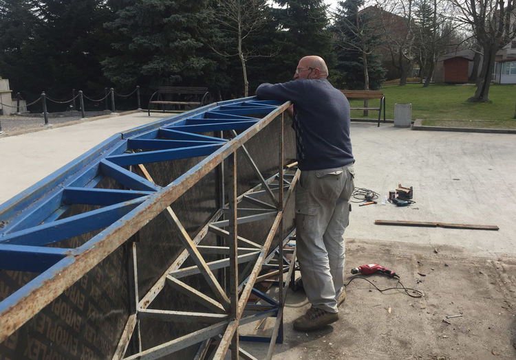 Ремонтираха скейт рампата на Ямача