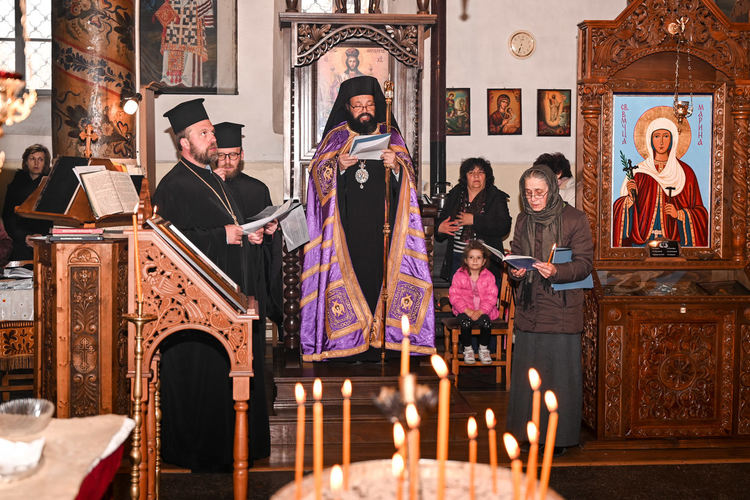 В храм „Св. Георги Победоносец“ бе прочетена третата статия на Богородичния акатист