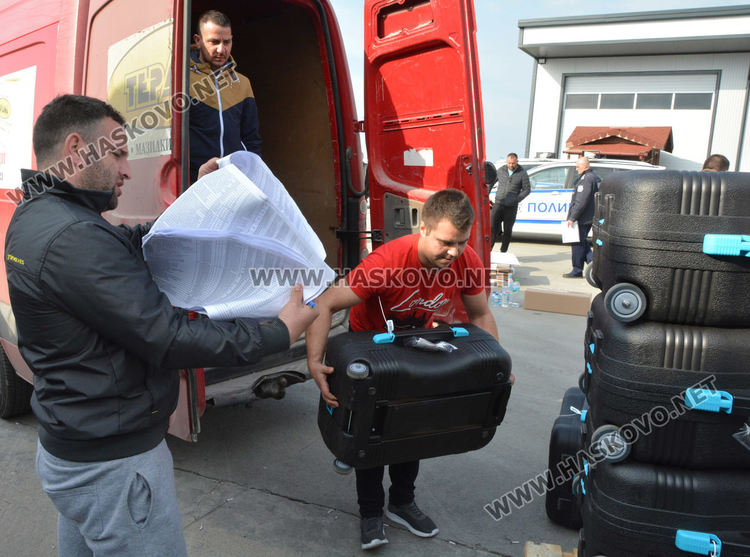 Пристигнаха 347 машини за гласуване в Хасковско