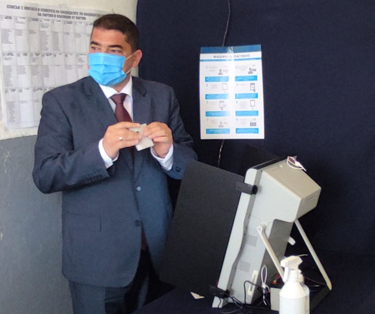 „ЗА“ хората от област Хасково гласува Стефан Димитров 