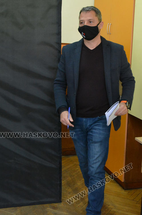 Делян Добрев: Гласувах за развитието на Хасково и региона