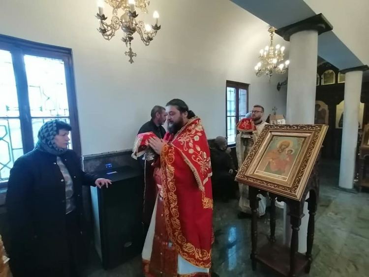 Неделя Кръстопоклонна на Кръстова гора