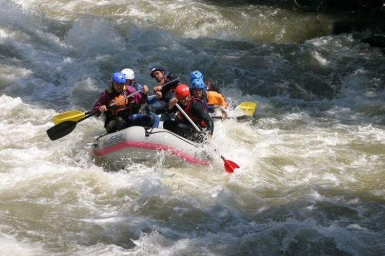 Откриха рафтинг сезона по река Струма в Кресненското дефиле