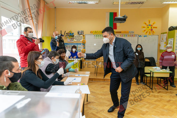 Иво Димов: гласувах да продължим да надграждаме постигнатото на национално, областно и местно ниво