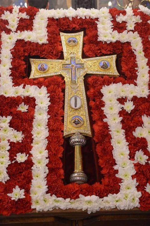 Неделя Кръстопоклонна на Кръстова гора