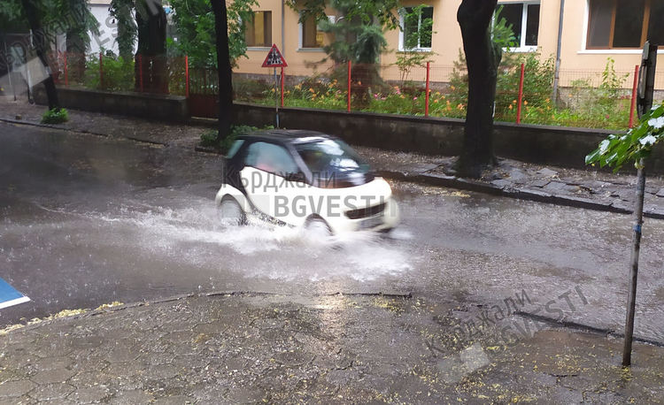 Облачно и дъждовно днес в Кърджали