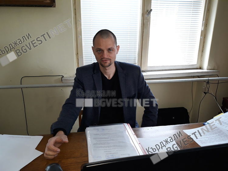 Петър Захариев