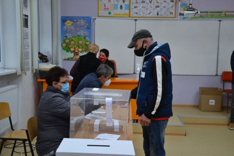 Война с жалби в изборният ден,РИК остави без уважение повечето от тях