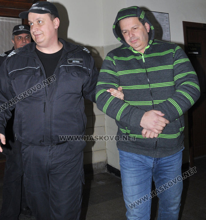 Окончателно: 7 г. затвор за митничаря, присвоил близо половин милион лева