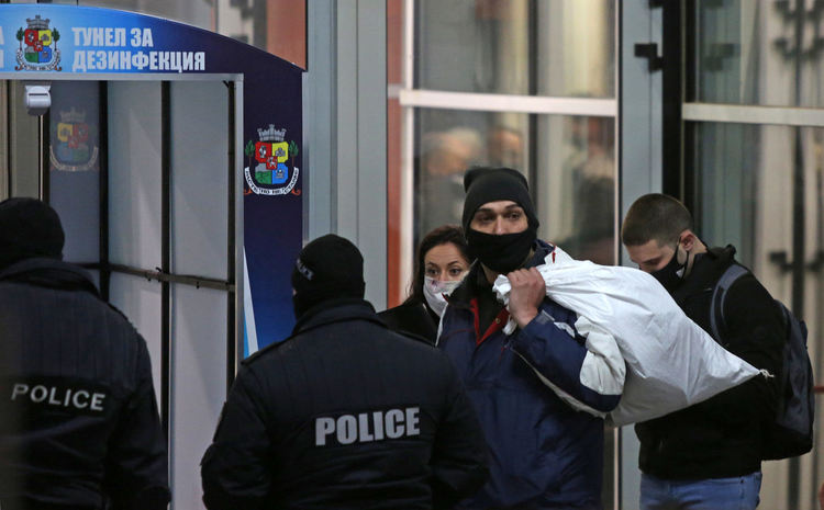 При обработени 13 избирателни протоколи ДПС води в област Разград