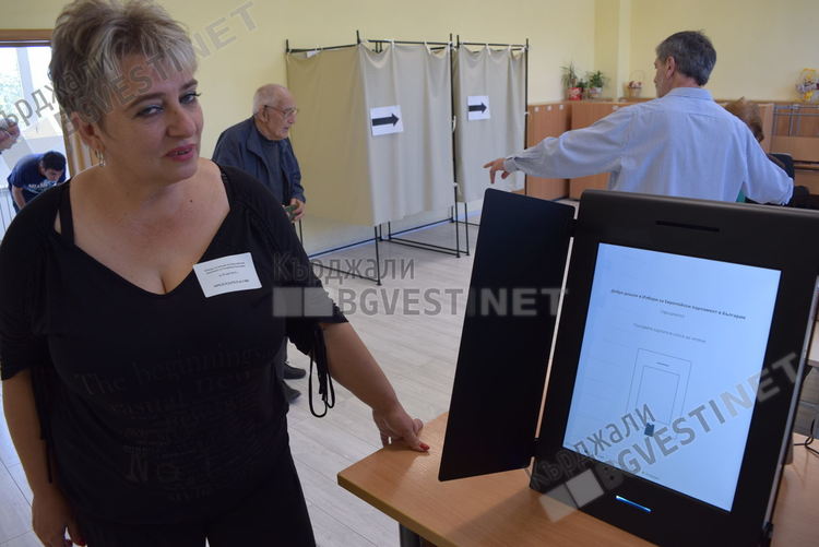 При обработени 92,10% от протоколите  в Кърджалийско, ДПС взема 62,25% от гласовете 