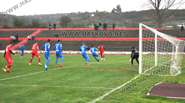 Без голове в мача между ОФК „Хасково“ и „Гигант“