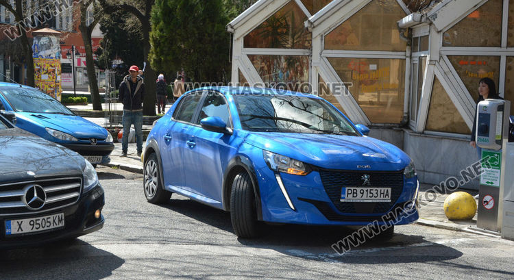 Безплатно зареждане за електромобили на единствената станция в Хасково