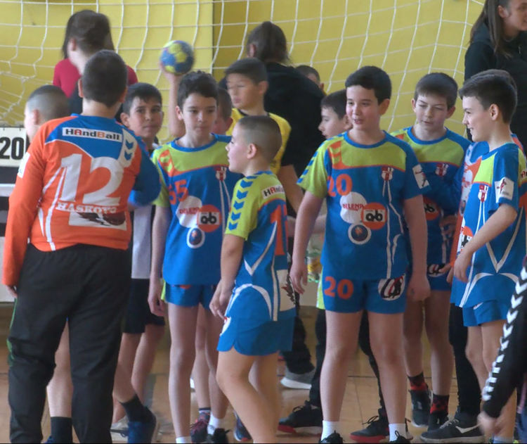 Момчетата до 12-годишна възраст от „Асти 91“ са първи в зона „Тракия“