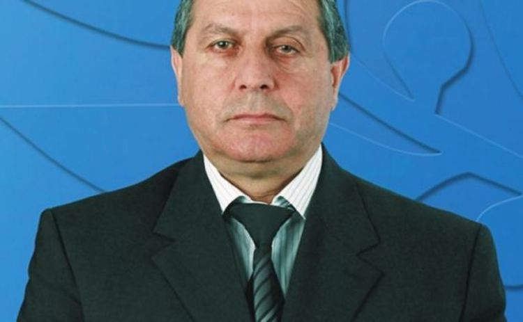 Бат' Сали се отказа от парламента