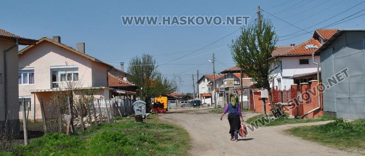 Жители на Конуш: Записахме си имената в тетрадка, но не сме взели пари