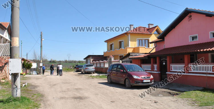 Жители на Конуш: Записахме си имената в тетрадка, но не сме взели пари