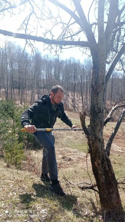 "Внуци под наем" помагат на възрастни хора в Маданско, в проекта участват доброволци със специални потребности