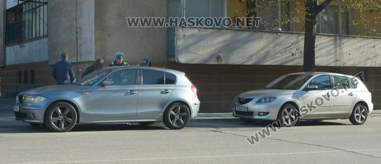 Мазда се заби в БМВ на кръстовището на „Раковски“ и „Дунав“