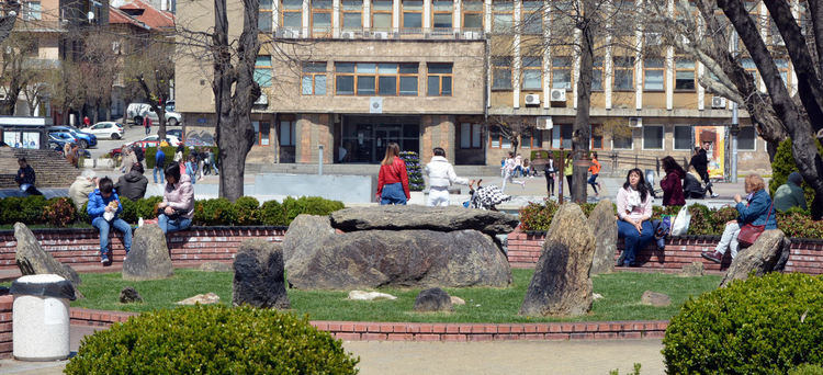 Топим се и застаряваме като нация