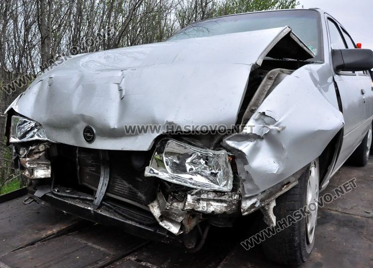 Фиат и Опел катастрофираха между Клокотница и Горски извор