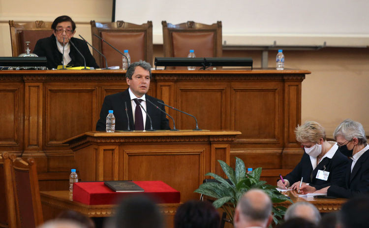 Тошко Йорданов: Няма нужда да се лъжем, че НС ще изкара мандата си