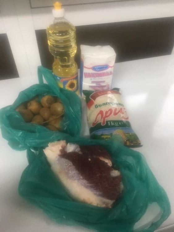 Големите джамии приканват мюсюлманите да дарят ифтара под формата на хранителни продукти