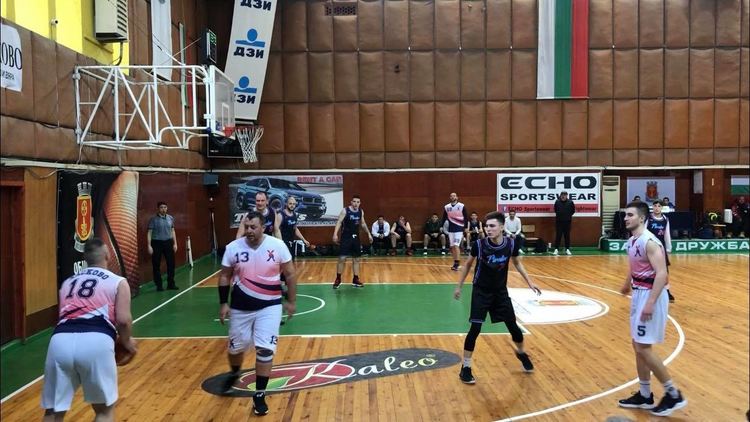 Баскетболният „Хасково“ на крачка от финал