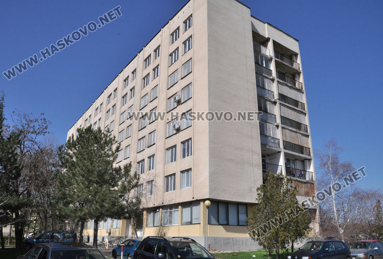 Трима починали с коронавирус и 18 новозаразени, сред които са медицински сестри